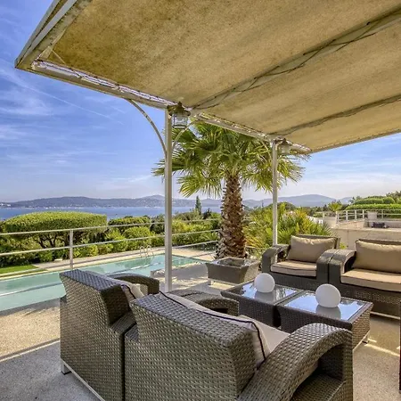 De 260 M2 Vue Spectaculaire 180 Degres *